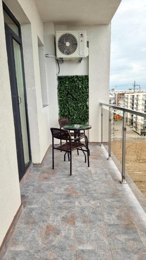 Cityapart 7 - Cazare In Mamaia Nord, Langa Plaja, Cu Vedere La Mare นาโวดาริ ภายนอก รูปภาพ